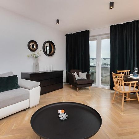Superior Apartment With Balcony & Parking Gdansk By Noclegi Renters Prestige Екстериор снимка
